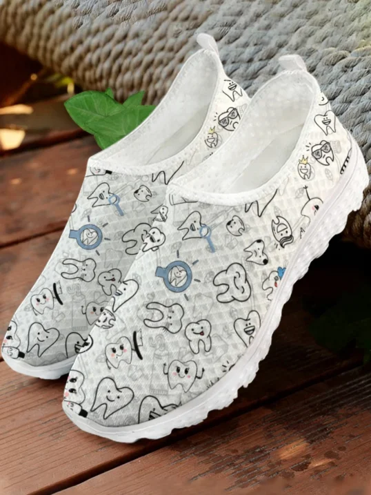 Beyaz Karikatür Diş Baskılı Fi - Women Shoes Tennis incelemesi ve fiyatı
