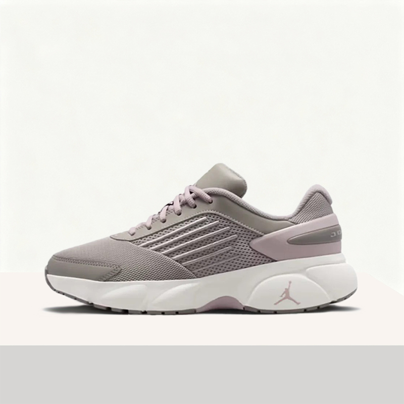 Nike Jordan TRUNNER FLOW: Raha - Women'S Shoes Nike Jordan incelemesi ve fiyatı